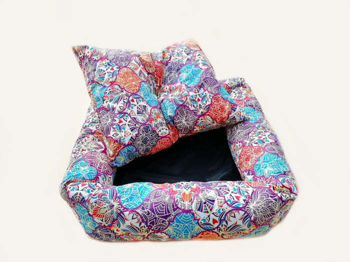 Culcus pentru caini, Confort +, colorat, 60x50x13 cm [5]