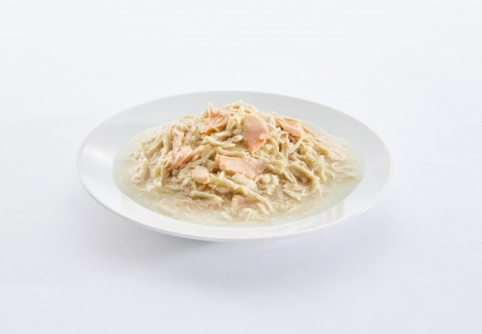 Hrana umeda pentru pisici Les Filous, Pui si somon in sos, 24 x 80g [2]