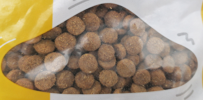 Hrana uscata pentru pisici, Kimmy, cu pui, 2 kg [2]