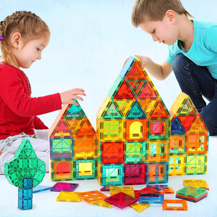 Set de constructie cu placi magnetice, Novotoys, 120 piese, 7,5cm, 2 Figurine, 2 Masinute, Cutie depozitare, STEM, Compatibile Magna-Tiles si Magplayer [5]