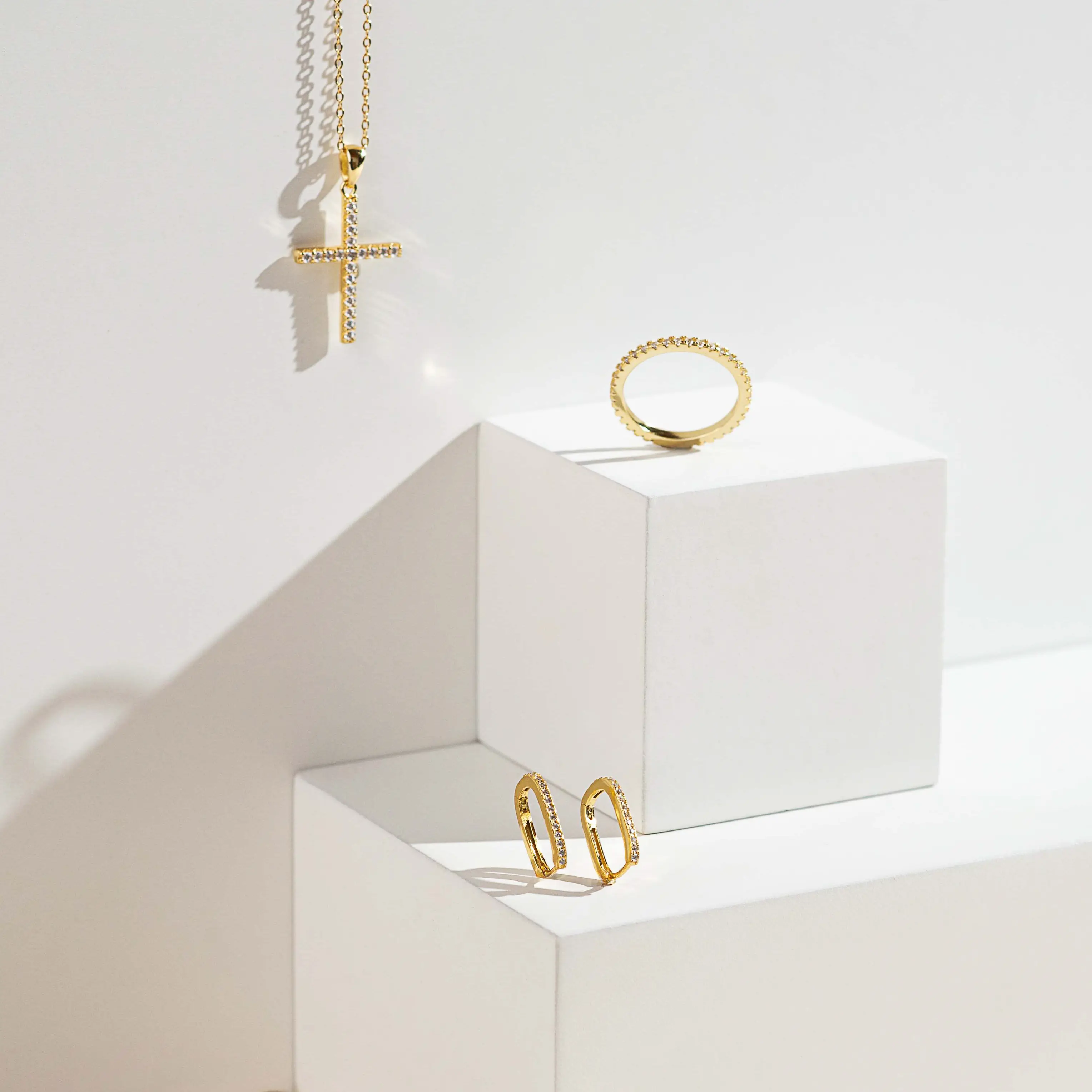 Cercei din Argint Sparkle Essence Hoops Gold [3]