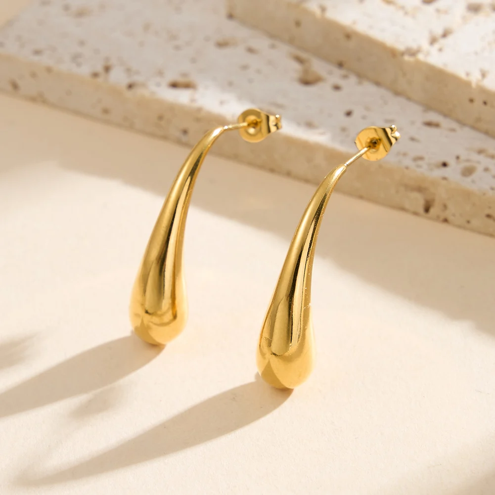 Cercei Statement Drop Auriu [2]