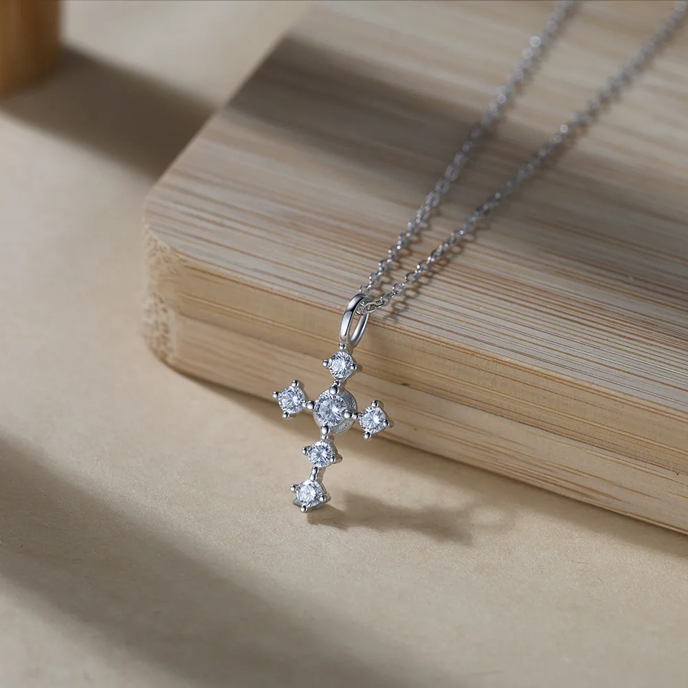 Colier din argint cu zirconiu Cross Argintiu [2]
