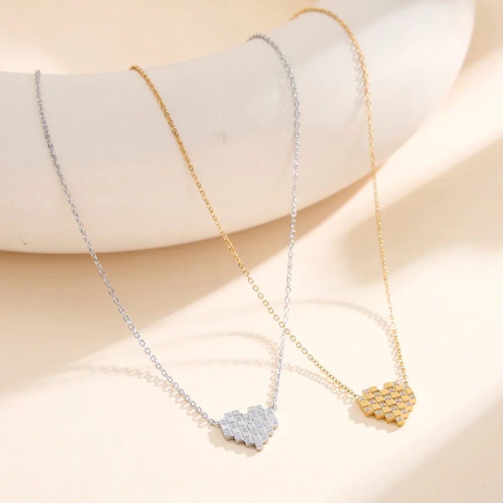 Colier Statement Pixel Heart Argintiu [3]