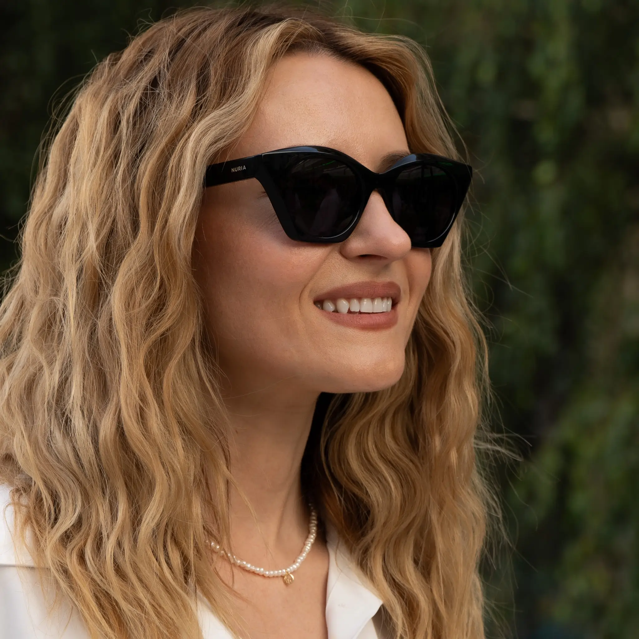 Ochelari de Soare NURIA cu Ramă Cat-Eye Eclipse Elegance Black [4]