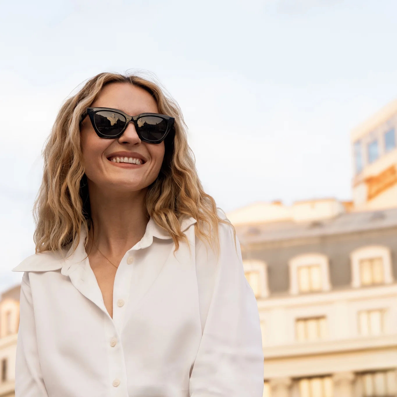 Ochelari de Soare NURIA cu Ramă Cat-Eye Nocturnal Grace Black [4]