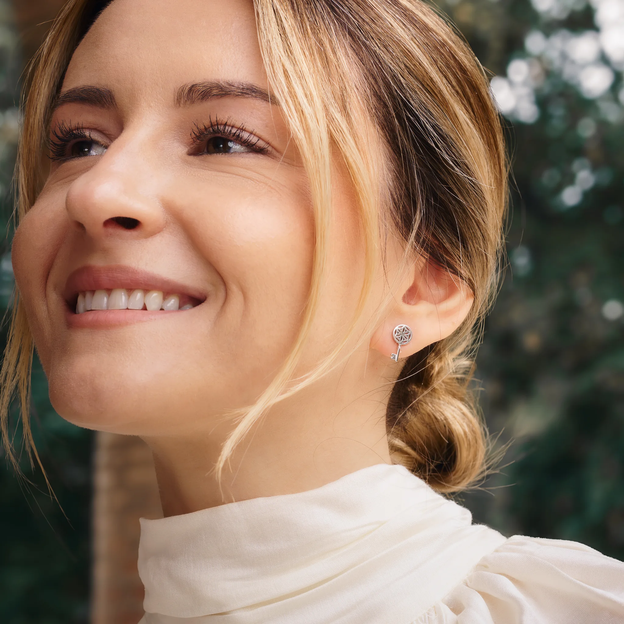 Set Colier, Brățară și Cercei din argint cu perle naturale de cultură mici Cheie Argintiu [4]