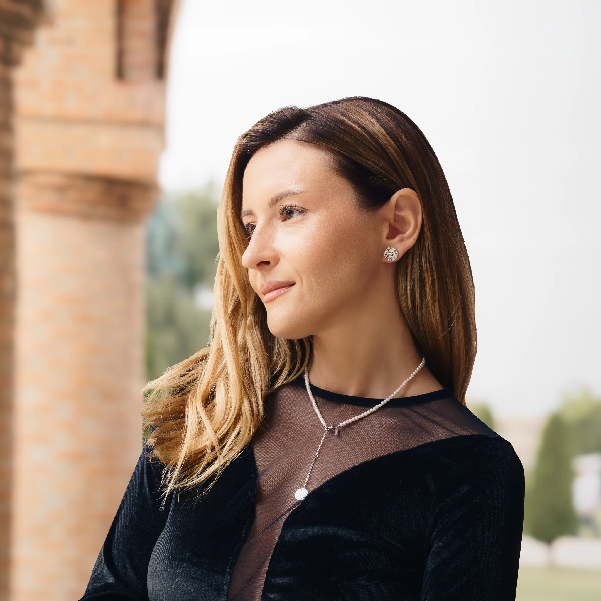 Set Colier, Brățară și Cercei din argint cu perle naturale de cultură mici Structură Argintiu [2]