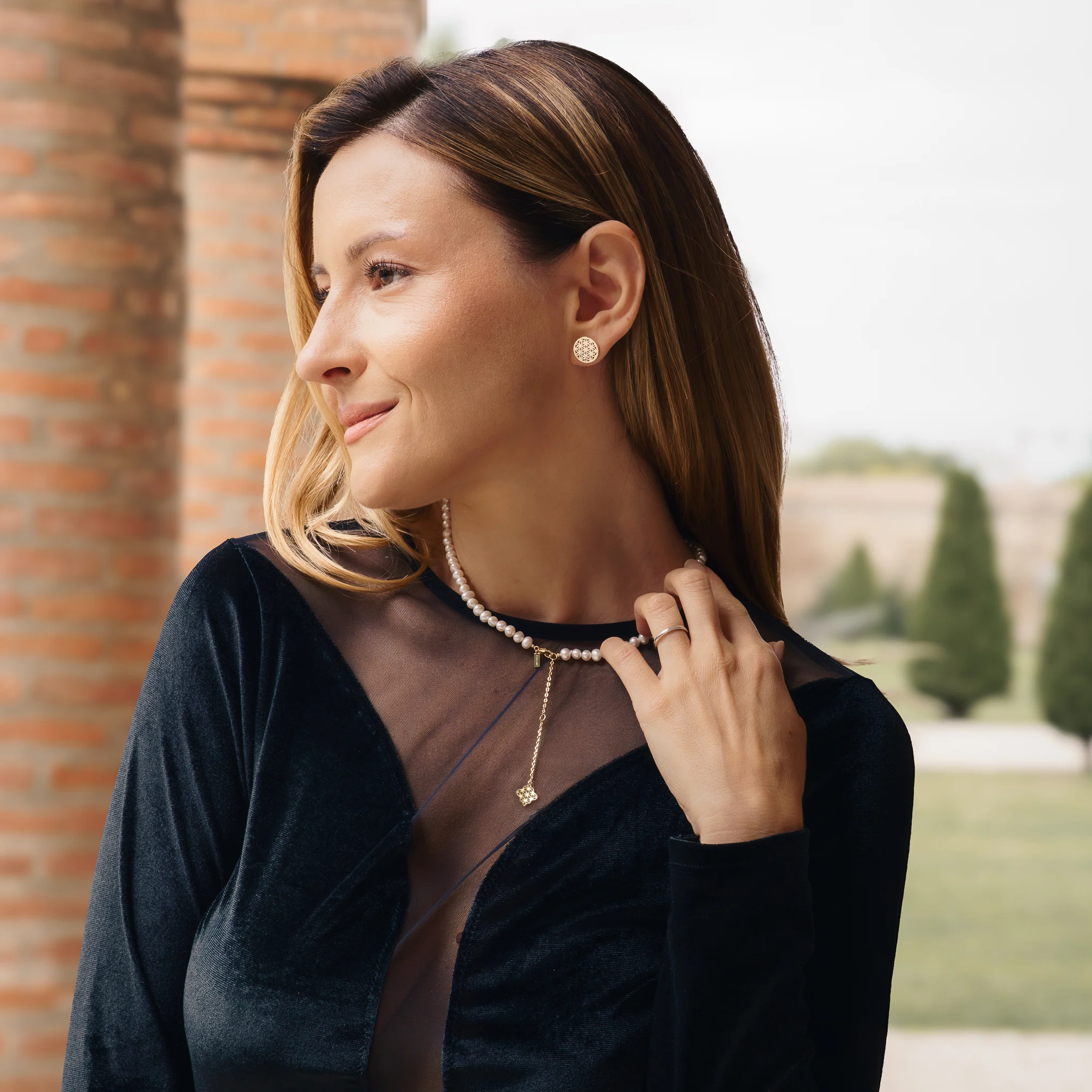 Set Colier și Cercei din argint cu perle naturale de cultură mari Compas Auriu [2]