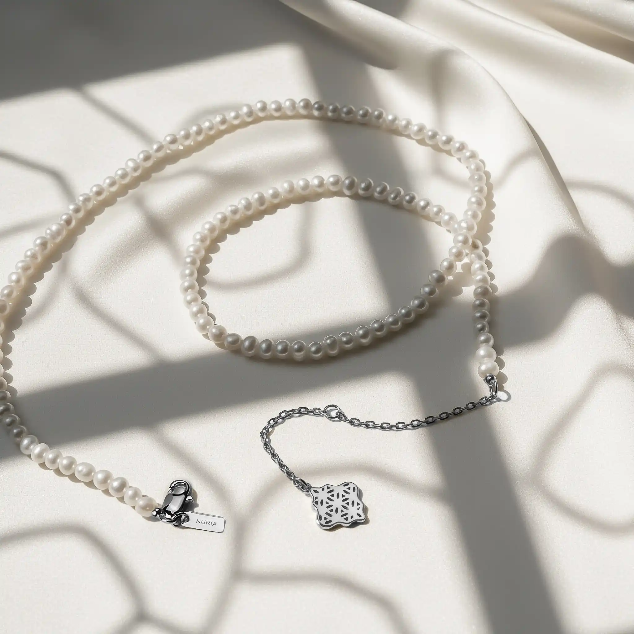 Set Colier și Brățară Argint cu perle naturale de cultură mici Compas Argintiu [2]