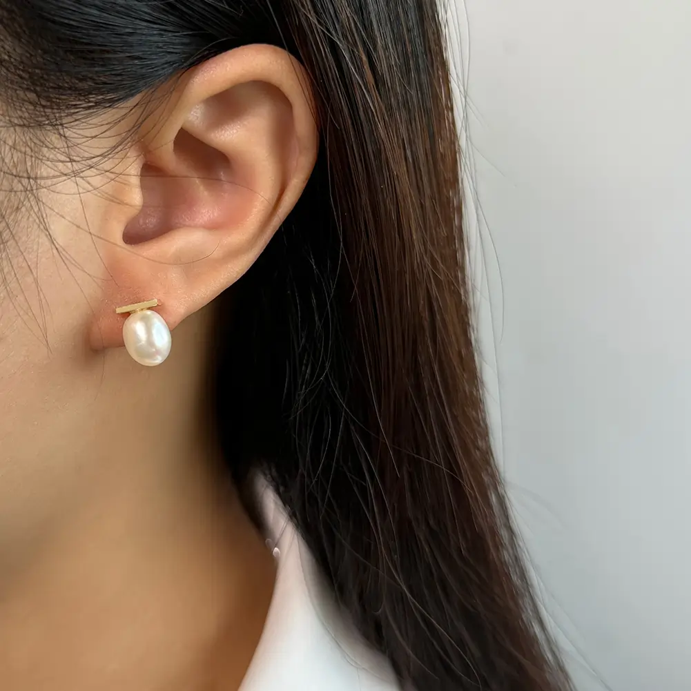 Bijuterii Perle Naturale - Cercei din Argint cu Perle Naturale de Cultură Golden Studs