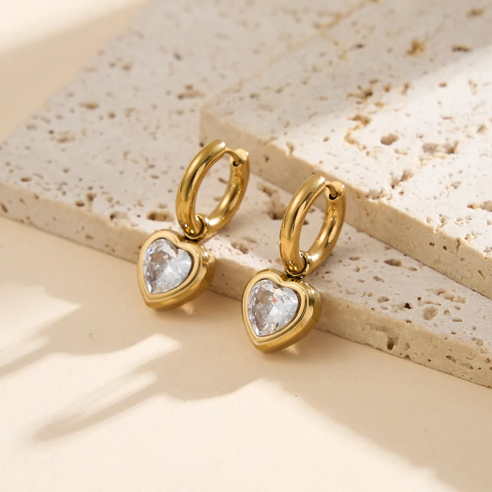 Produse Noi - Cercei Statement cu Cristal Zirconiu Amor Auriu