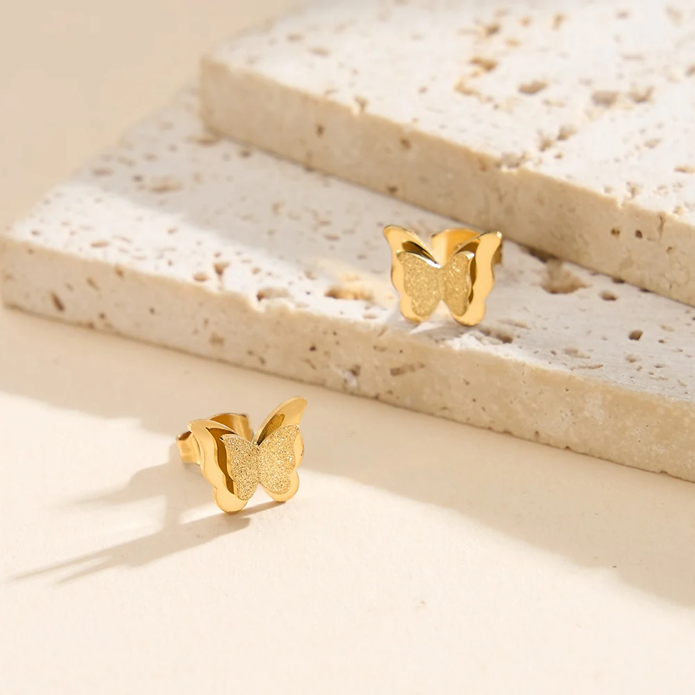 Produse Noi - Cercei Statement Fluture Flutter Auriu