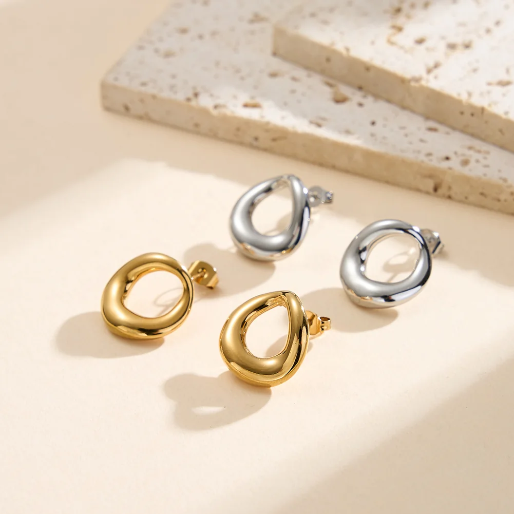 Produse Noi - Cercei Statement Organic Ring Argintiu