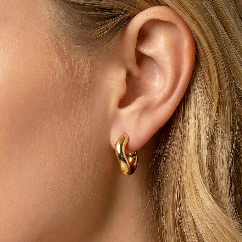 Produse Noi - Cercei Statement Stream Auriu