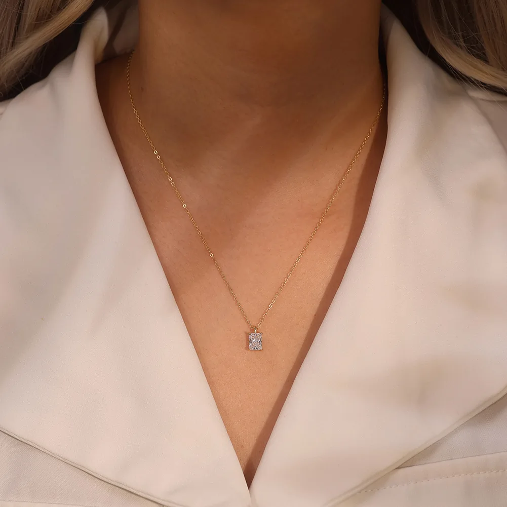 Coliere - Colier din argint cu zirconiu Radiant Solitaire Argintiu