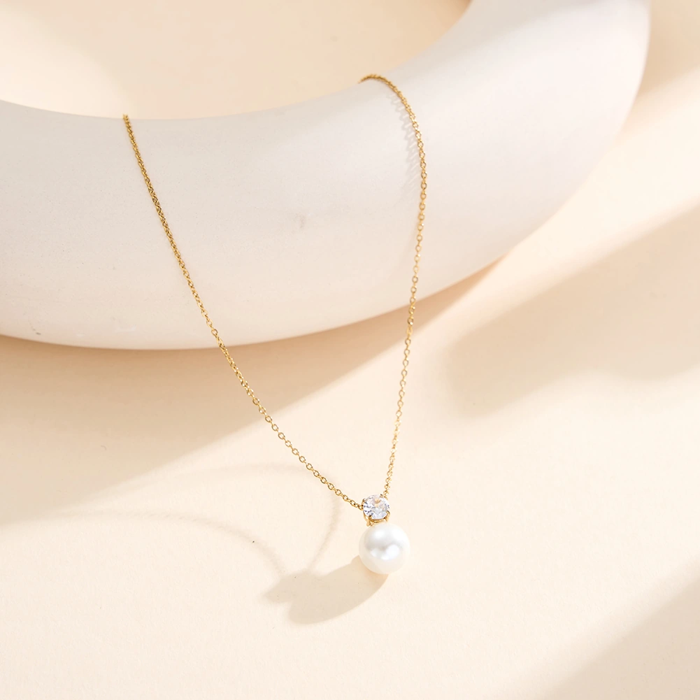 Coliere Statement - Colier Statement cu Perlă Shell și Cristal Zirconiu Celeste Auriu