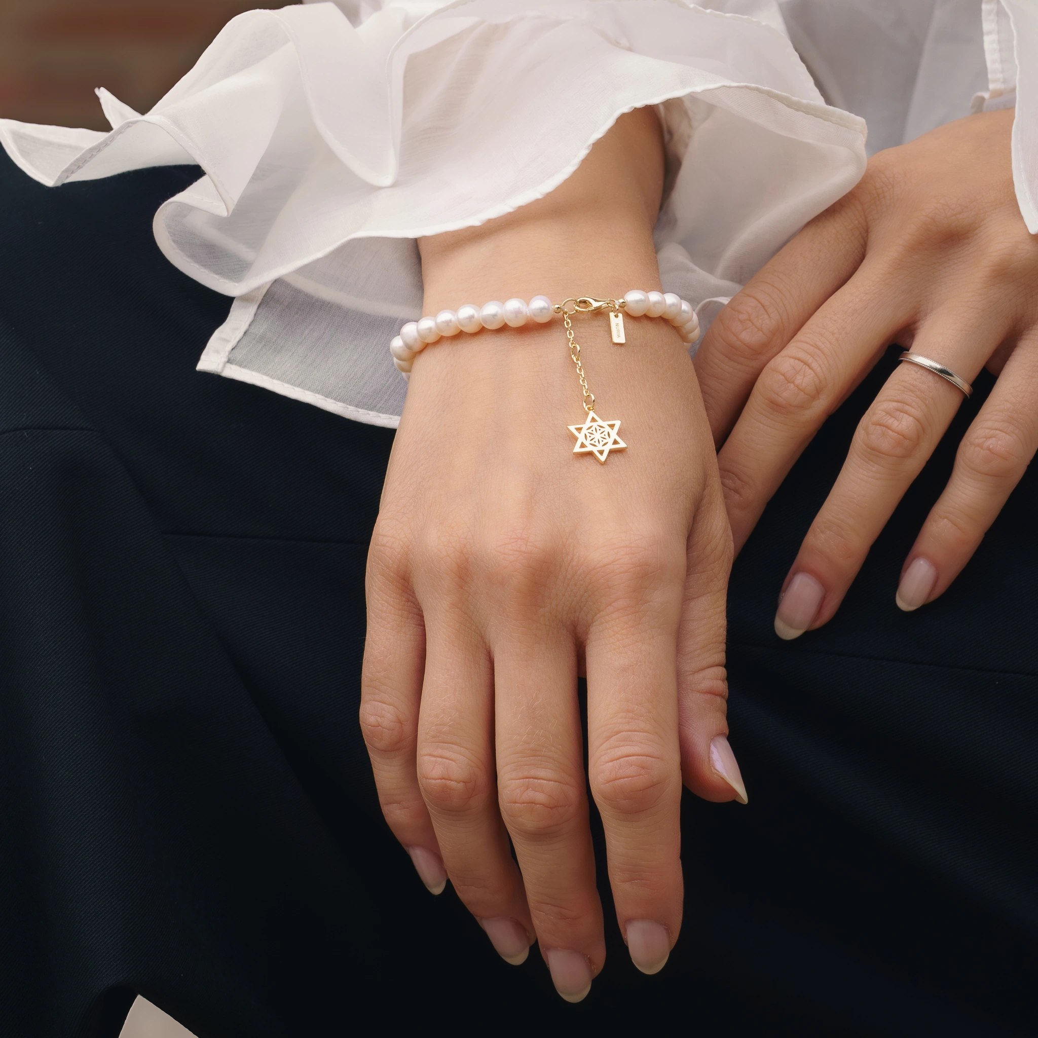 Seturi bijuterii din argint - Set Colier, Brățară și Cercei din argint cu perle naturale de cultură mari Stea Auriu