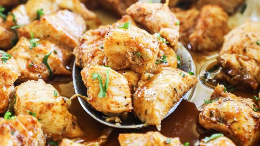 Bucățele suculente de pui la cuptor