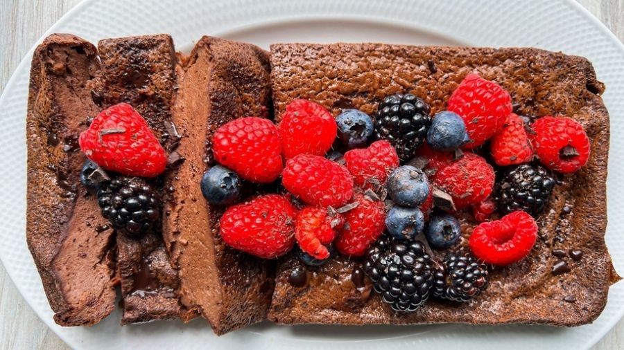 Chec de ciocolată cu iaurt