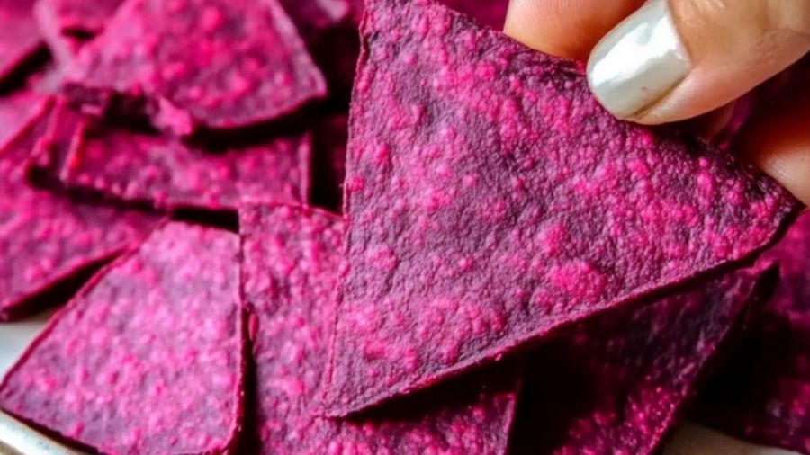 Crackers crocanți din sfeclă roșie (fără gluten)