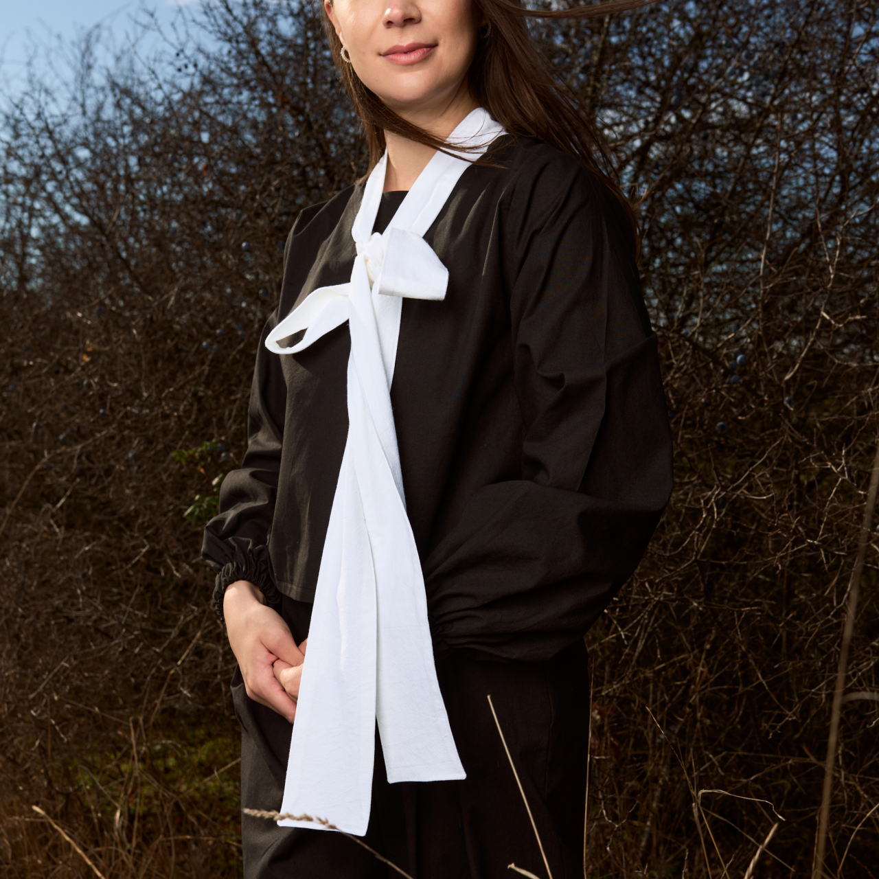 Bluza din bumbac natur cu fundita lunga si maneci cu elastic [7]