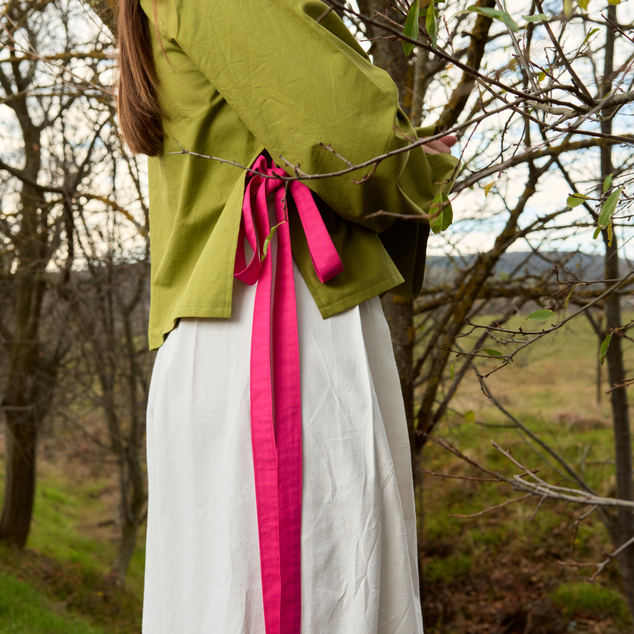 Bluza bumbac Olive cu snur roz [1]