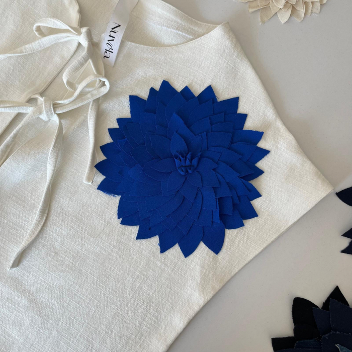 Broșă Albastră Unicat din Material Reciclat – Accesoriu Handmade [2]
