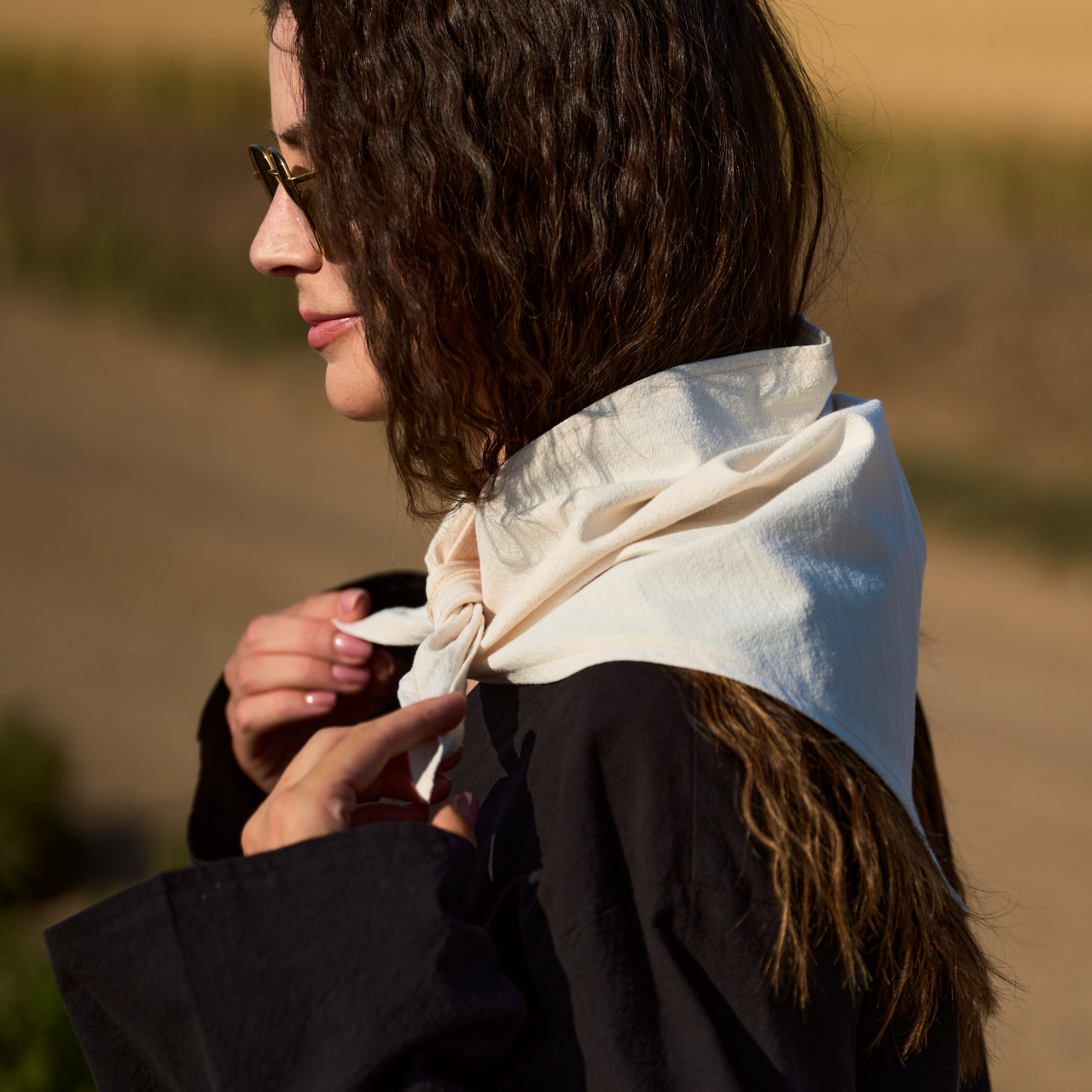 Esarfa triunghiulara din bumbac – accesoriu pentru par, gat sau geanta [2]