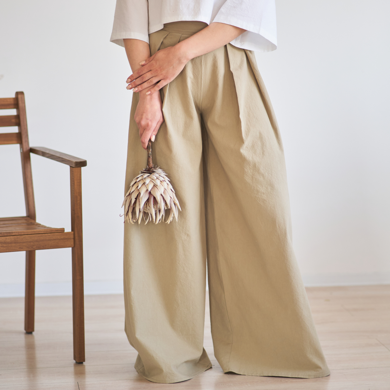 Pantaloni damă largi din bumbac natural cu fermoar ascuns – Confort și eleganță [2]