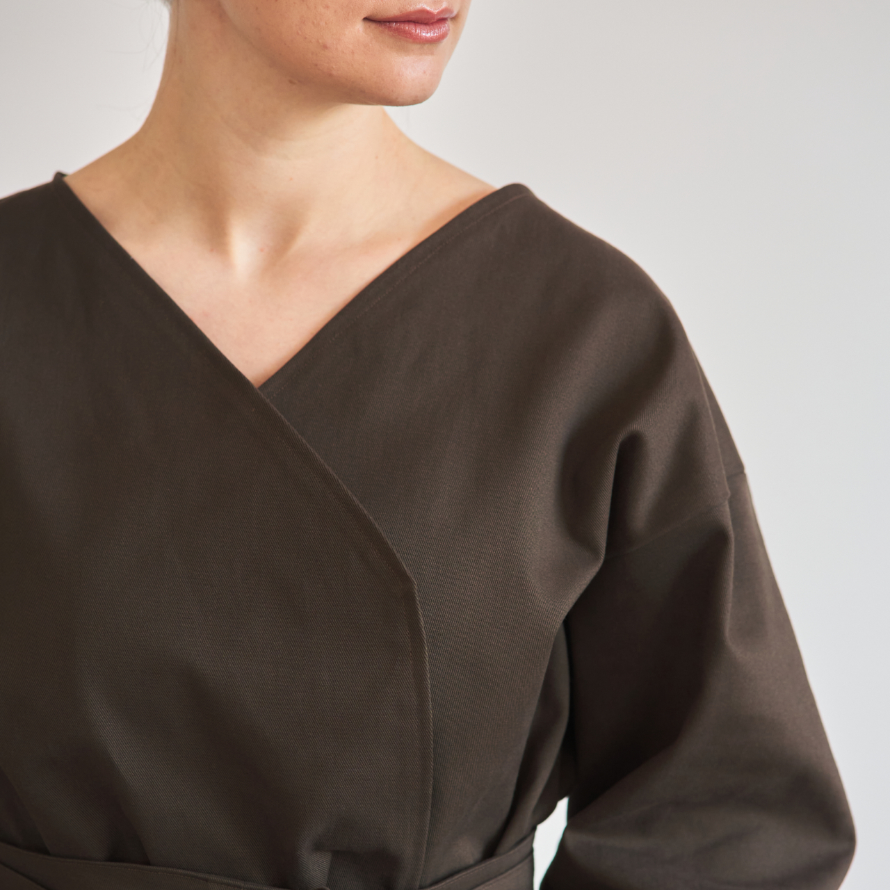 Pardesiu din bumbac cu cordon ajustabil – Design minimalist și elegant [5]