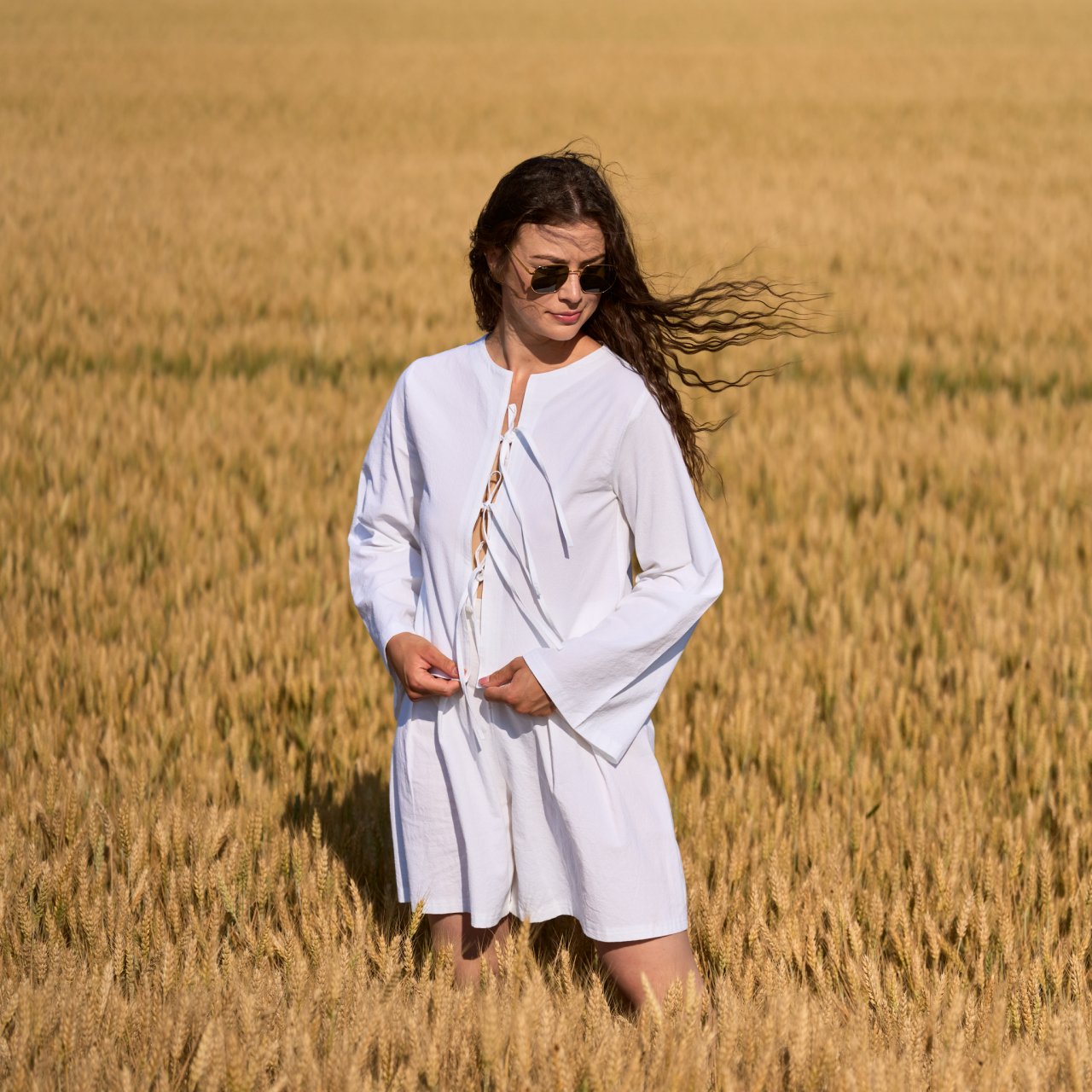 Set dama din bumbac – bluza cu fundite si pantaloni scurti [3]