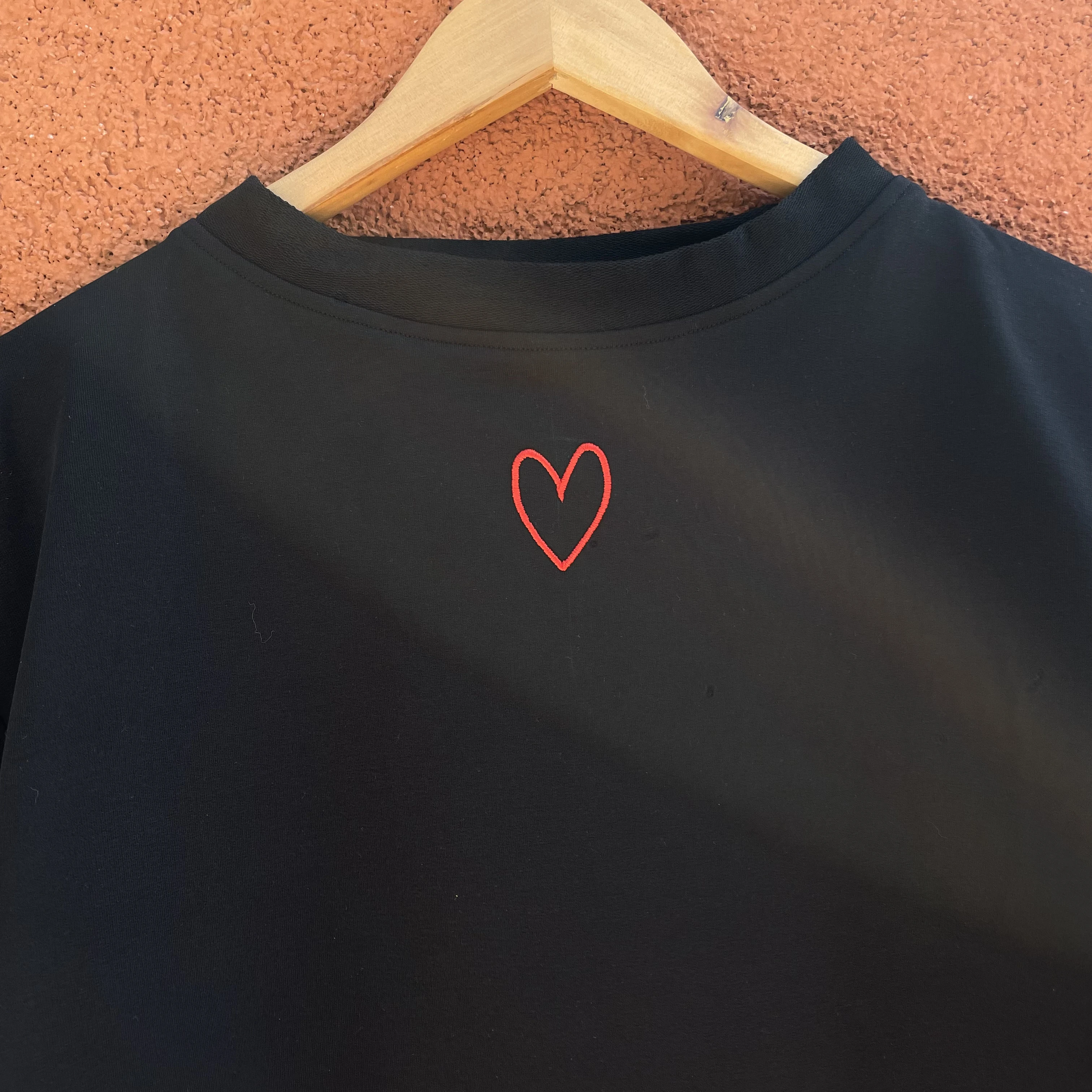 Tricou negru pictat manual mama si bebe [4]