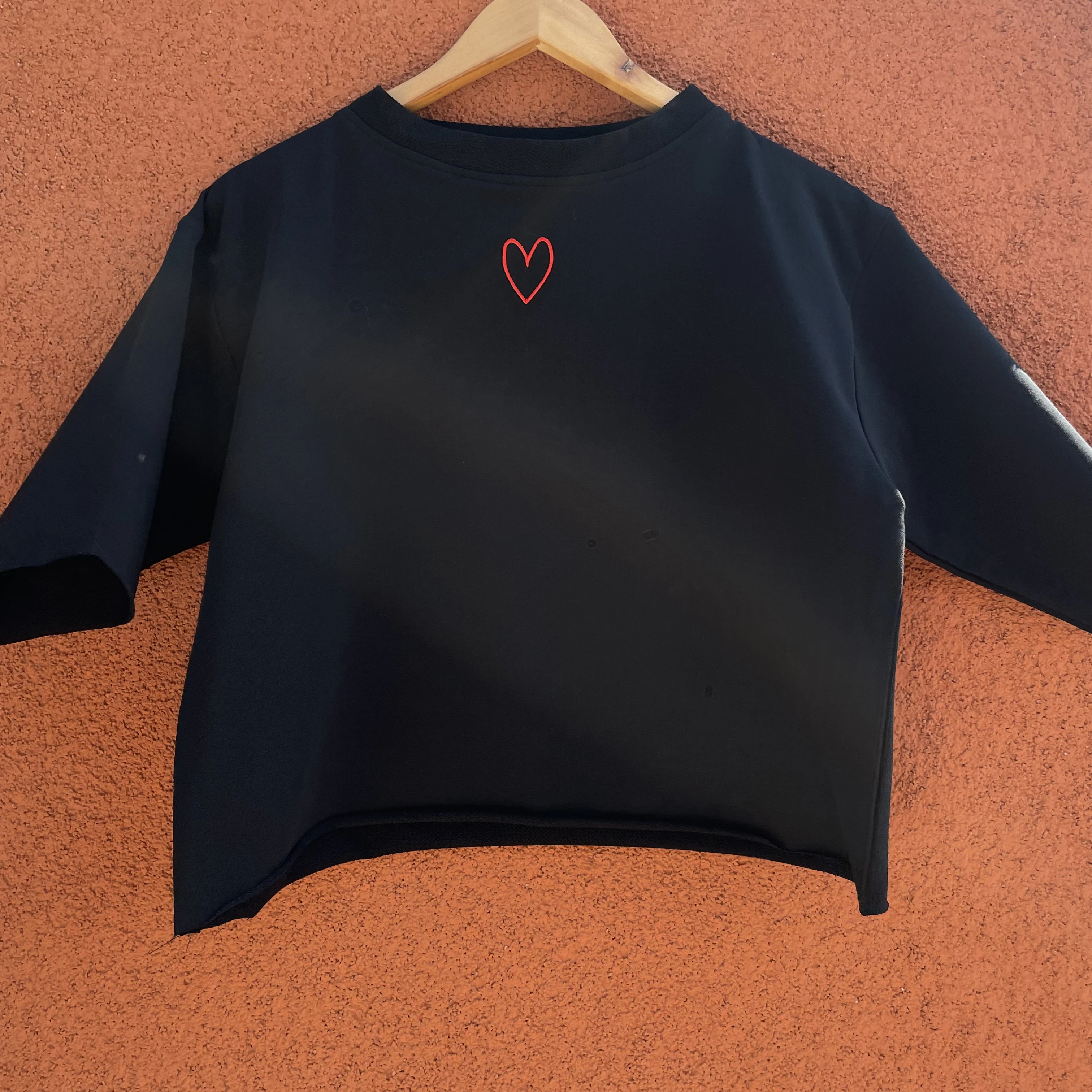 Tricou negru pictat manual mama si bebe [2]