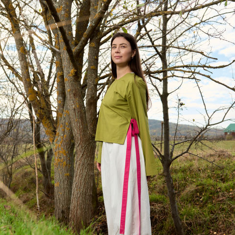 Bluza bumbac Olive cu snur roz [4]