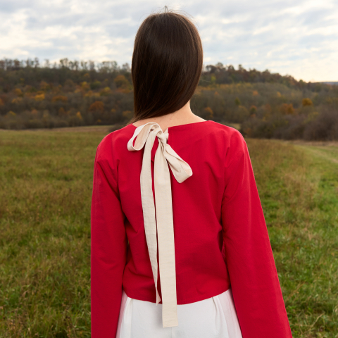 Bluza bumbac rosu cu funda natur spate [4]