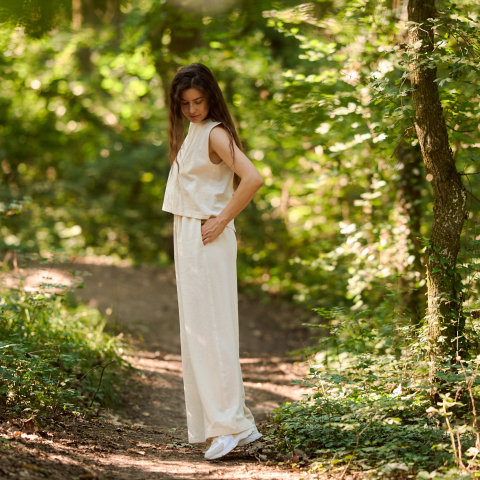 Pantaloni lungi lejeri de vara natur [7]