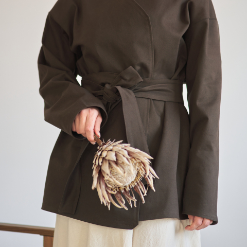 Bluze rafinate - Pardesiu din bumbac cu cordon ajustabil – Design minimalist și elegant
