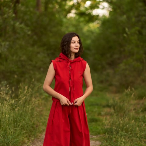 Set roșu din bumbac cu top cu fundițe și pantaloni cu betelie [1]