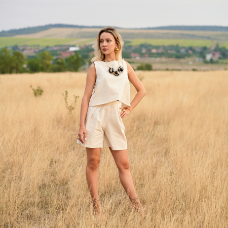 Femei - Set de Vară din Bumbac – Pantaloni Scurți și Top cu Fundițe