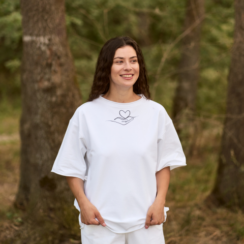 tricou pictat manual palma inima stilizata minimalist bumbac [1]