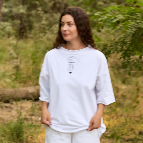 tricou pictat manual oversize inima mana fata [3]