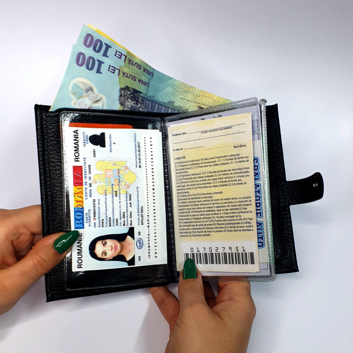 Portofel Personalizat cu Sistem de Inchidere [12]