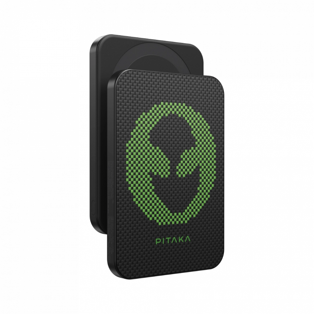 Pitaka Power Bank Qi2 Alien [2]