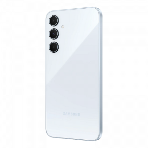 Telefon Samsung Galaxy A35 5G 8/256GB Light Blue Diagonala ecranului: 6,6 ", Rezolutia ecranului: 2340x1080, Max. Rezoluția camerei: 50 MP, Cameră frontală: 13 MP, Capacitate acumulator: 5000 mAh, Chipset: Exynos 1380, Platformă software: Android, Grad de protecție: IP67 rezistent la praf/apă, [6]