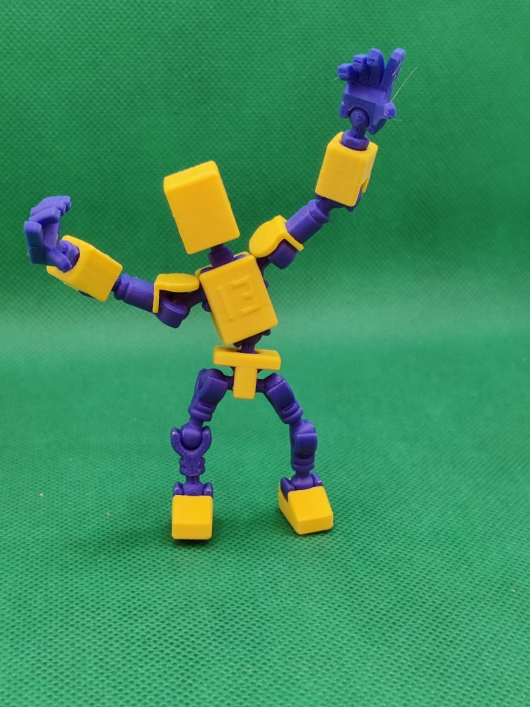 „Lucky 13” Mini Figurină Articulată [1]