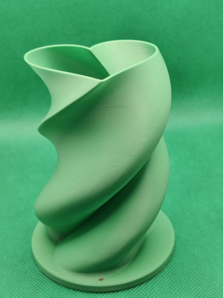 Vază „Heart” Imprimată 3D [2]