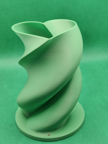 Vază „Heart” Imprimată 3D [1]