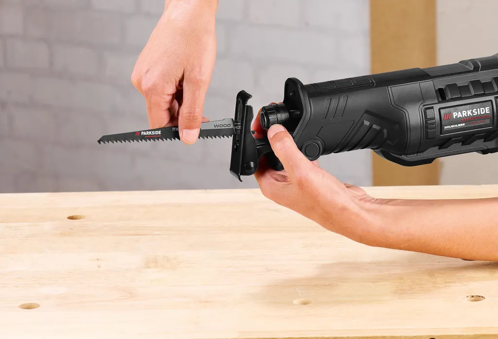 PARKSIDE PERFORMANCE Fierăstrău sabie 20 V PSSAP 20-Li cu acumulator de 4Ah [8]