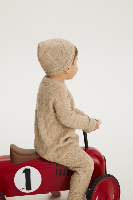 Căciulița ZEN bej din lână merinos [3]